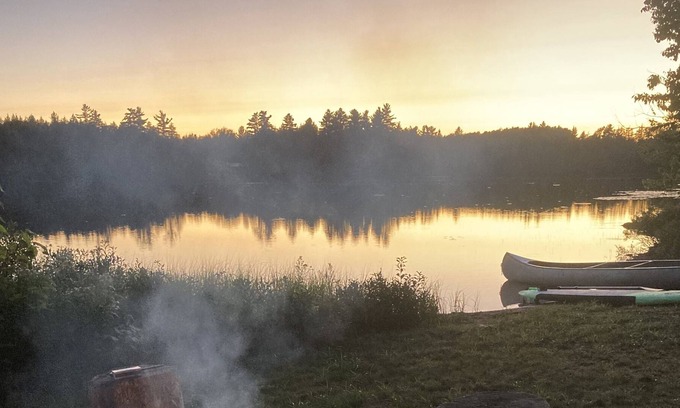 Wetmore House | It's Heaven On A Lake! Near Pictured Rocks