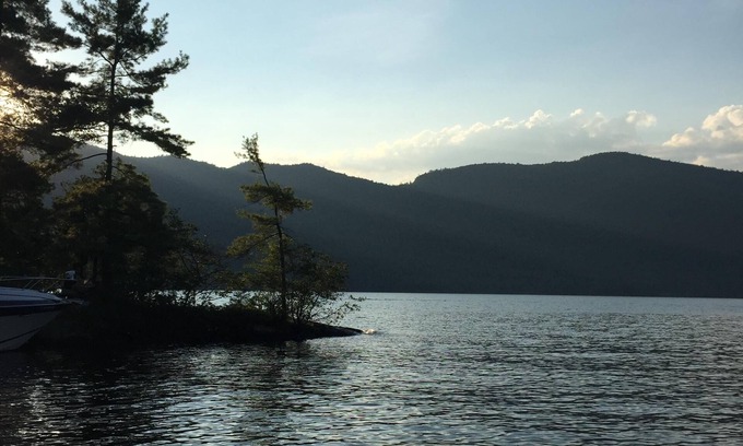 Bolton Landing House | It's not a walk it's a stroll location is perfect