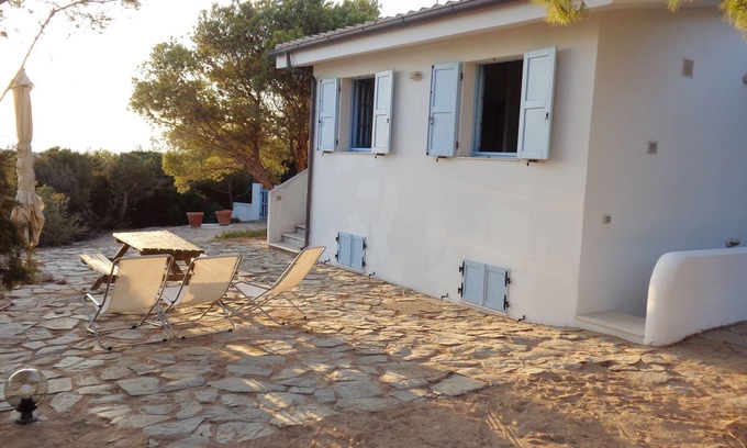 Porto Pinetto House | SARDINIA - Detached house directly by the sea of PORTO-PINETTO