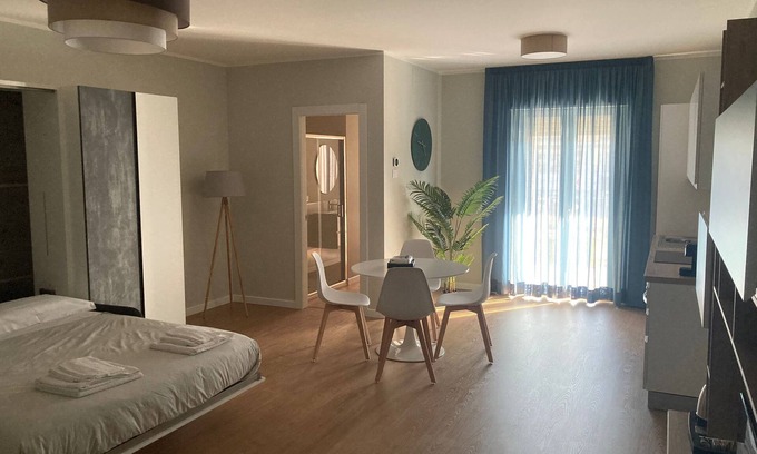 Taverna House | Itinera Home Residence