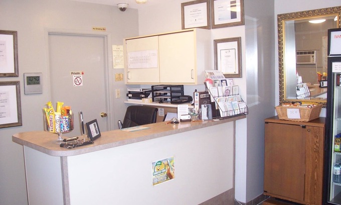 Lloydminster Hotel | Ivanhoe Motel