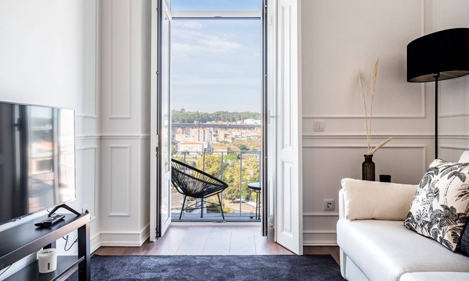 Lisbon Old Town Apartment | Ixia Apartment, Wifi, AC !new!
