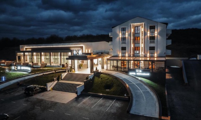 Sighetu Marmatiei Hotel | Iza Hotel