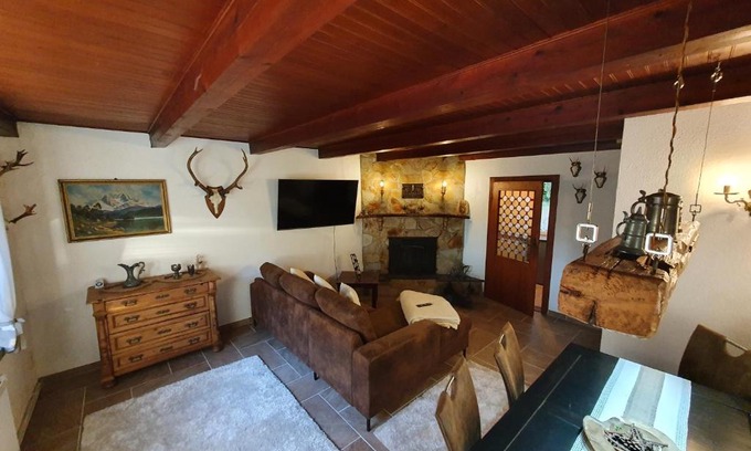 Niedereula Apartment | Jägerhaus