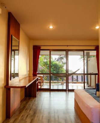 Haad Yao Resort | J.B.Hut Bungalows