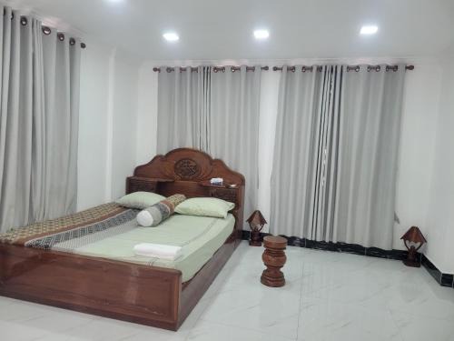 Mean Chey House | J Guesthouse and Restaurant