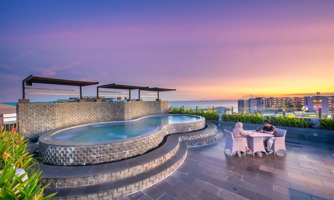 Balikpapan Hotel | J Icon Hip Hotel