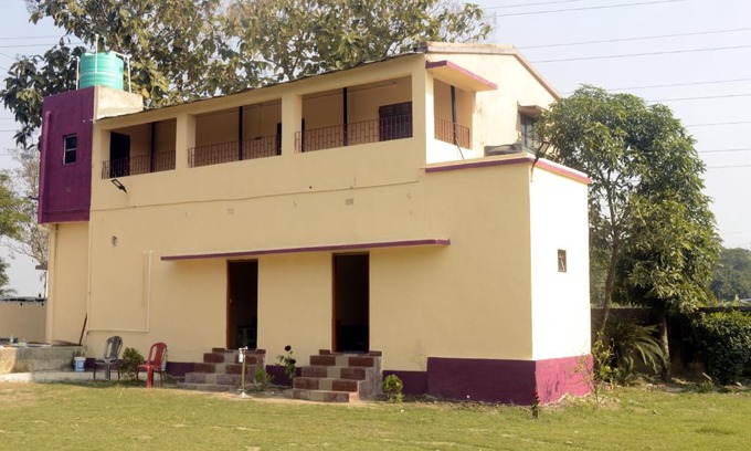 Kolkata Hotel | J. M. VILLA HOTEL
