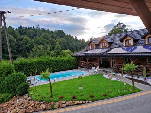 Mchawa Apartment | Jaśkowa Chata Bieszczady apartament z basenem