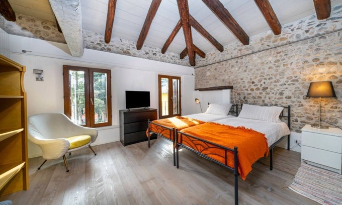 Udine Apartment | Jacaranda Comfy House