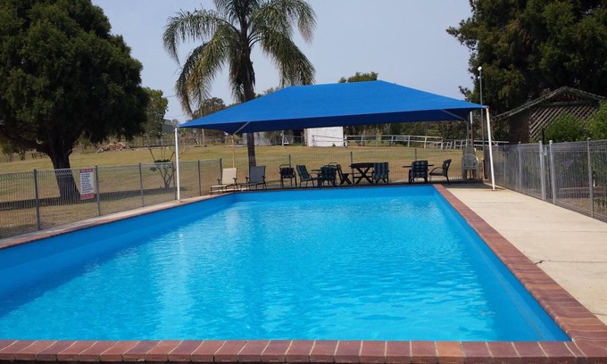 Clarenza Hotel | Jacaranda Motor Lodge