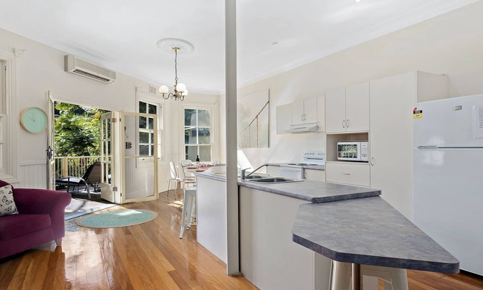 Korora Resort | Jacaranda Villa:Set in tropical gardens, perfect for large groups.