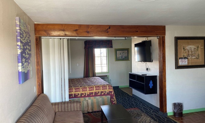 Viavant - Venetian Isles Apartment | Jacks motel