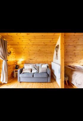 Margam Cabin | Jacob's Den Cosy pod with hot tub