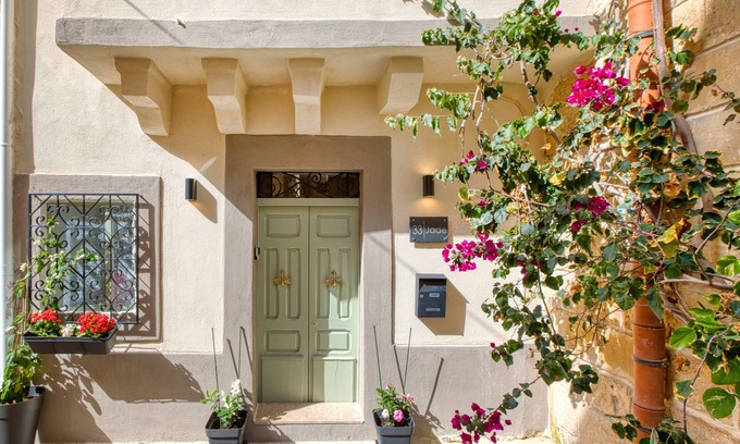 Zabbar House | Jade | Stylish Zabbar Hideaway
