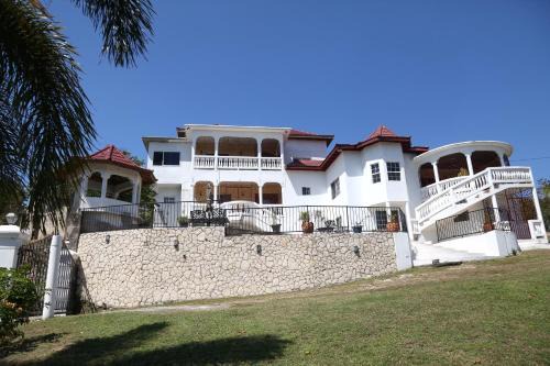 Negril Villa | Jannetta's @Whimhill Bed & Breakfast