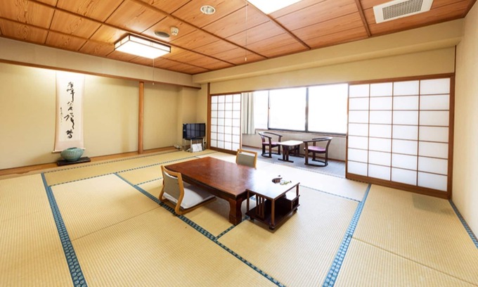 Matsuura Hotel | Japanesestyle room 15 tatami mats smoking Brea/Matsuura Nagasaki