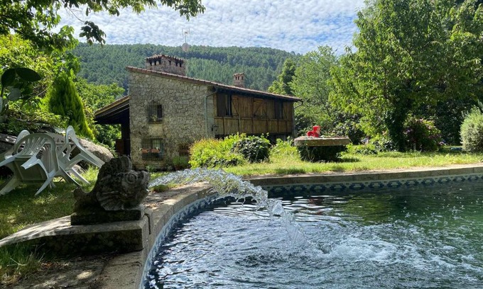 Arenas de San Pedro Villa | Jardín del Río