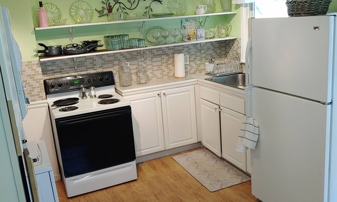 Xenia Bed & Breakfast | Jasper Road Cottage