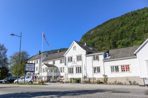 Granvin Hotel | Jaunsen Gjestgjevarstad