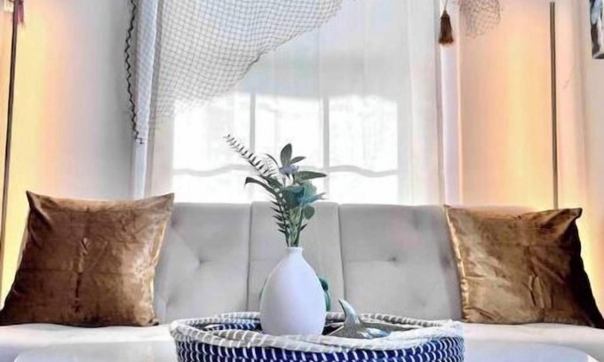 Galveston Apartment | Jaws-Dropping Quiet Shark Studio, Walk to Strand