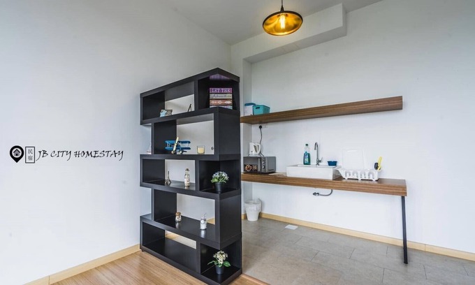 Tebrau Apartment | JB Mount Austin Cube 8 teens New Twin Queen beds