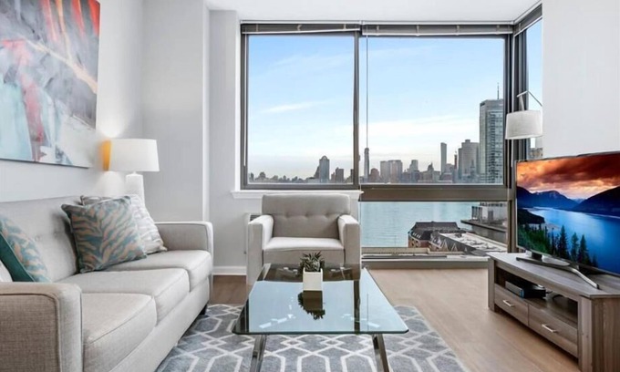 Hudson Exchange Apartment | JC Hudson Riverfront 2 V BR | Jersey City