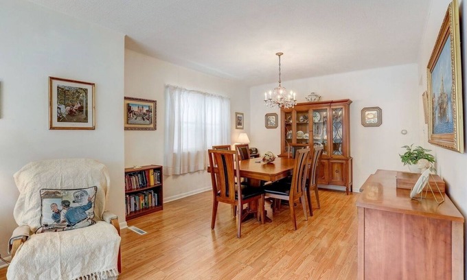 Chicago House | Jefferson Park
