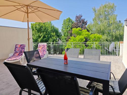 Balatonszarszo Apartment | Jenna Apartments - Sindy