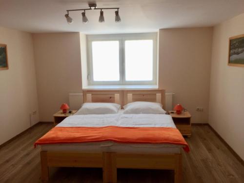 Veszprem Apartment | Jeruzsálemhegyi Apartman