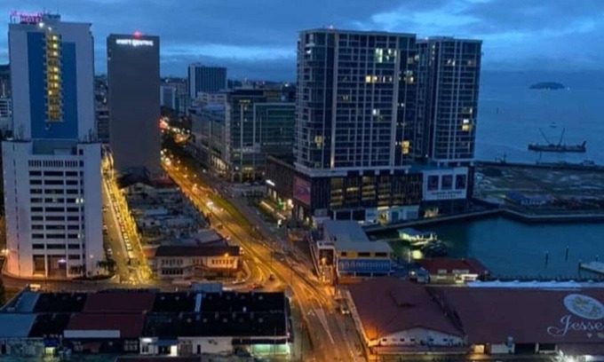 Downtown Kota Kinabalu Apartment | Jesselton Quay Townview