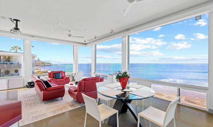Beach Barber Tract Condo | Jewel of La Jolla - Oceanfront
