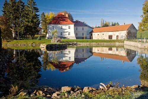 Bohumilice Apartment | Jizdarna Zamek Skalice