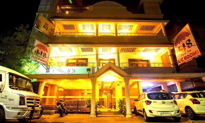 Parthasarathy Puram House | JJS PARK INN
