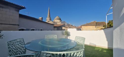 St.-Remy-de-Provence Apartment | JM Carnot