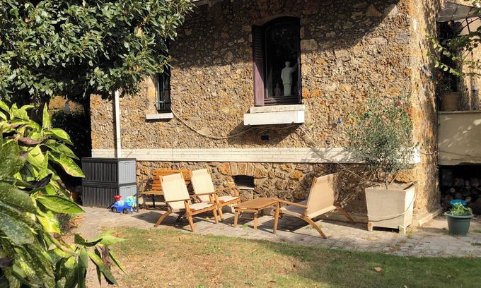 Bagneux House | JO Paris 2024 Dans une Meulière Parisienne.accès Stade de France Direct. Metro 4