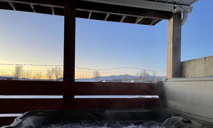 Durango - Purgatory House | Joe and Des’s two bedroom with private hot tub