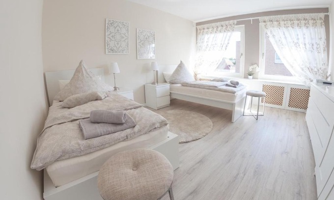 Region Hannover District Apartment | Joel Living Apartment