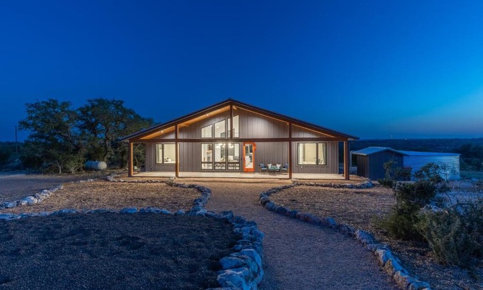 Johnson City House | Johnson City Limits Panoramic Hill Country Views!