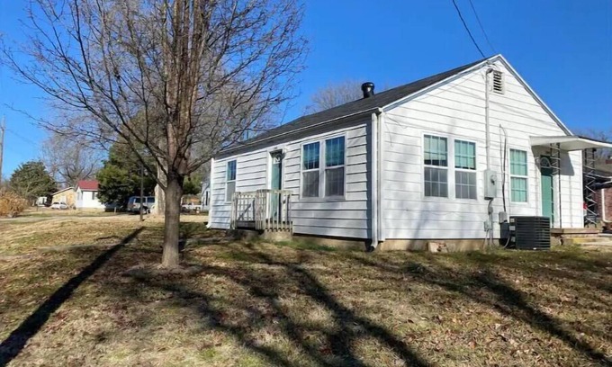 Johnson House | Johnson Cottage