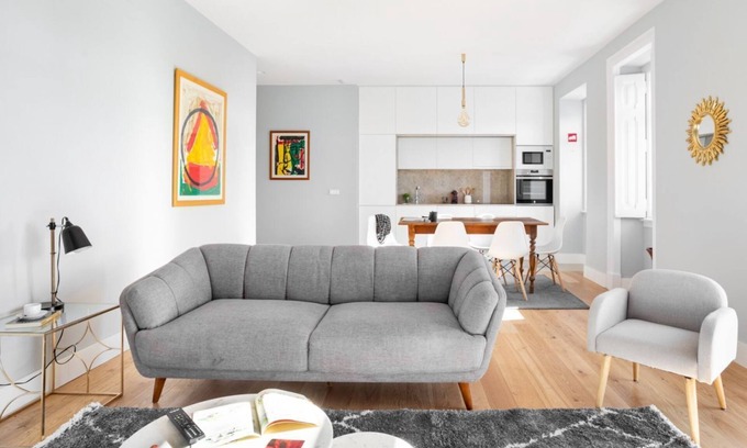Sao Cristovao e Sao Lourenco Apartment | JOIVY Marvelous 3-bed home w/astonishing view&terrace, nearby St George Castle