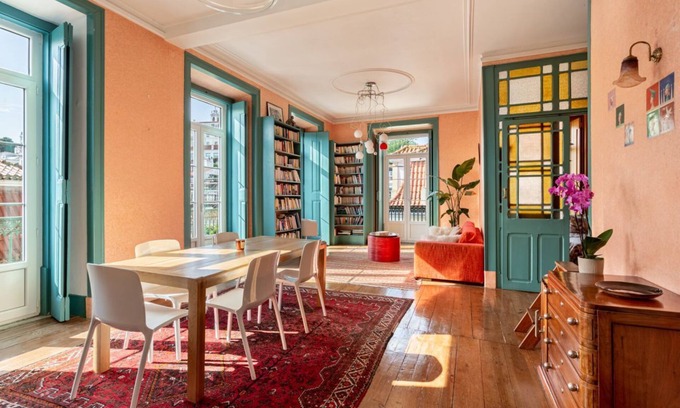 Sao Paulo Apartment | JOIVY Vibrant 3-bed apt w/balcony