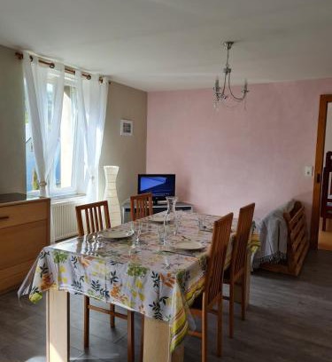 Villars-sous-Dampjoux Apartment | Joli appartement 4 personnes à la campagne