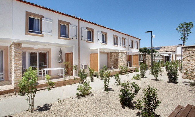 Aigues-Mortes Condo | Joli Appartement avec Accès Piscine Extérieure