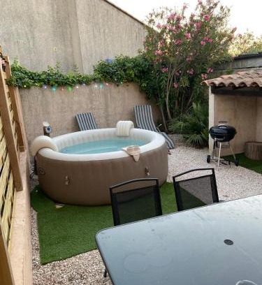 Saint-Victoret House | Joli T2 avec jacuzzi