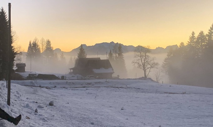 Montreux Ski Chalet | Jolie chalet dans belle région Calme reposant, enfants et animaux bien venue