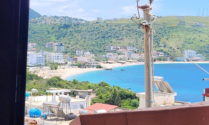 Himare Hotel | Jon rooms