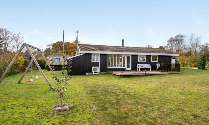 Ørsted House | "Joon" - 300m from the sea by Interhome