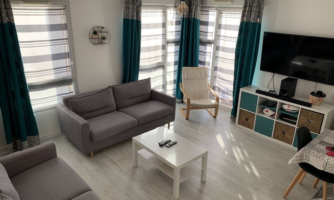 Trappes Apartment | Jop2024 - Séjour Dans les Yvelines