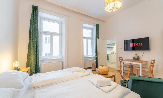Himmelpfortgrund Apartment | josef's home I Comfort Studio I City Center